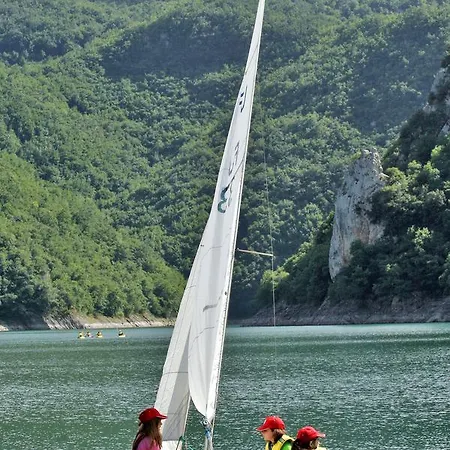 Turano Castel di Tora